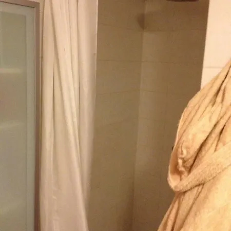 City Center + Wifi Daire Bari